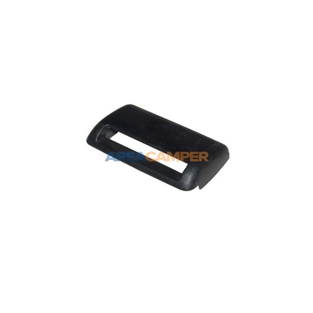 Embellecedor salida cinturón seguridad por panel mueble lateral